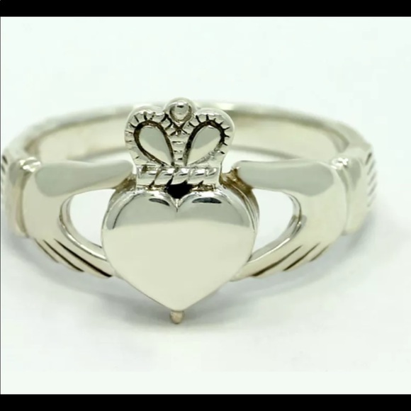 Jewelry - Celtic Claddagh Sterling Silver  Ring Size 5 1/2